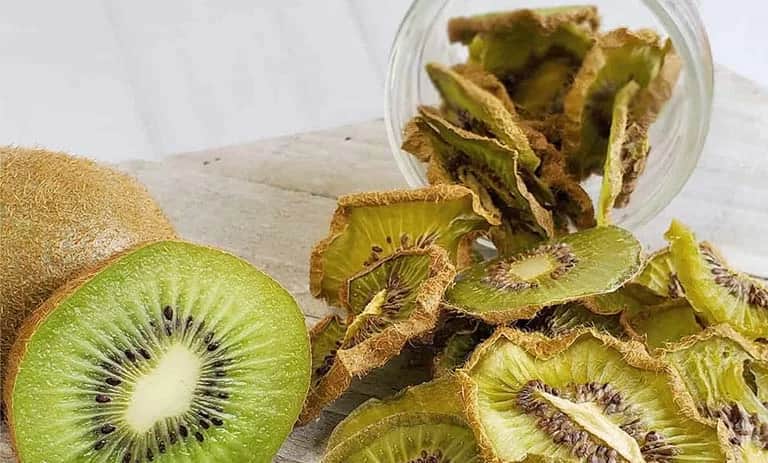 تصویر 1 از قیمت خرید کیوی خشک شده ترش با فروش عمده
